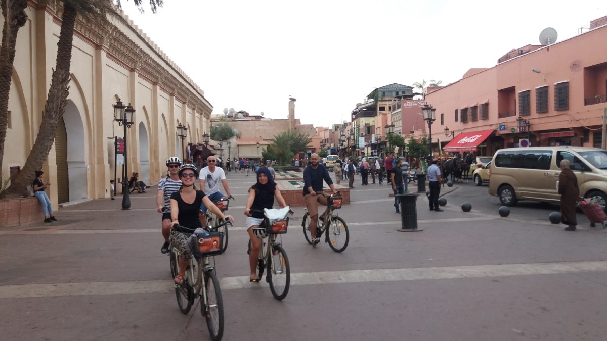 Marrakech city bike tour, group visit