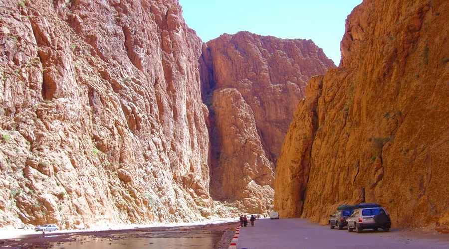 5 days :Imilchil  Berber Villages & ouzoud Waterfalls & desert - Morocco By Marrakech